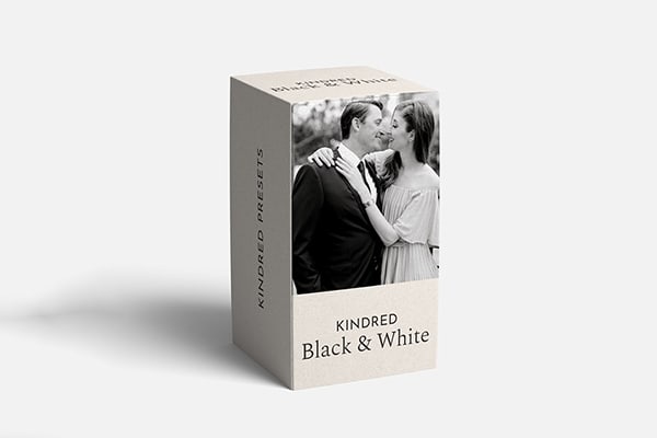 【LR预设】KINDRED经典浪漫复古黑白胶片外观婚礼人像调色Lightroom预设 Kindred Black & White